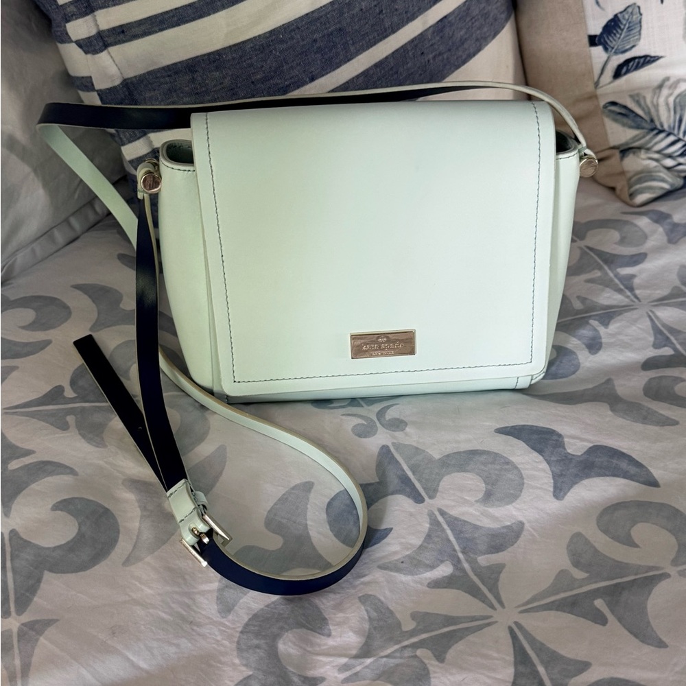 Kate Spade Elegant Light Blue Crossbody Bag